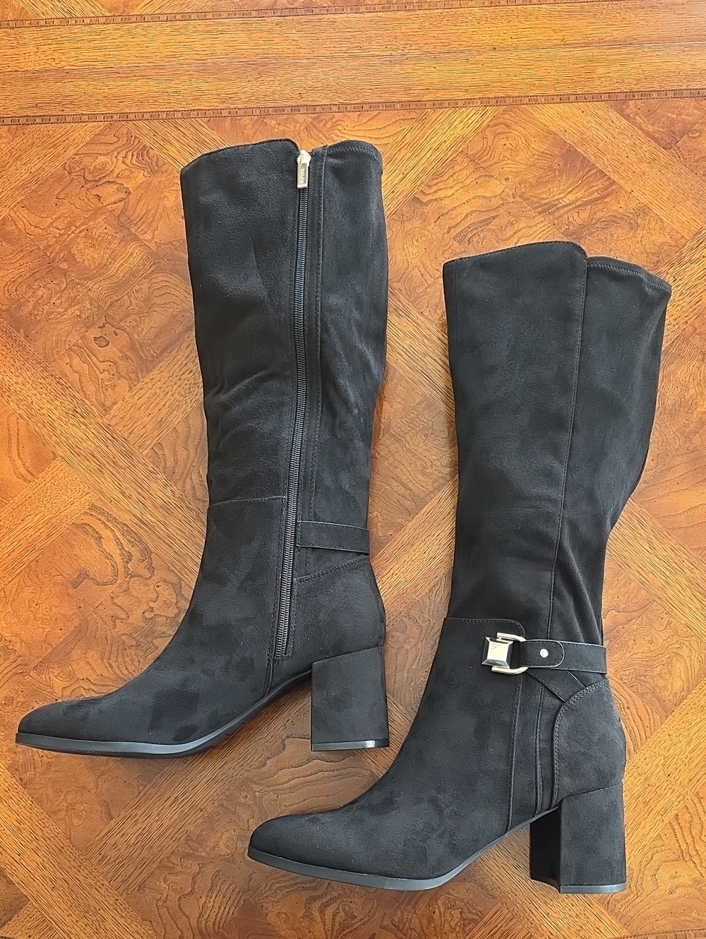 Unisa Garen2-J Faux-Suede Knee-High Block Heel Boots Black Women's Size 10M -NEW